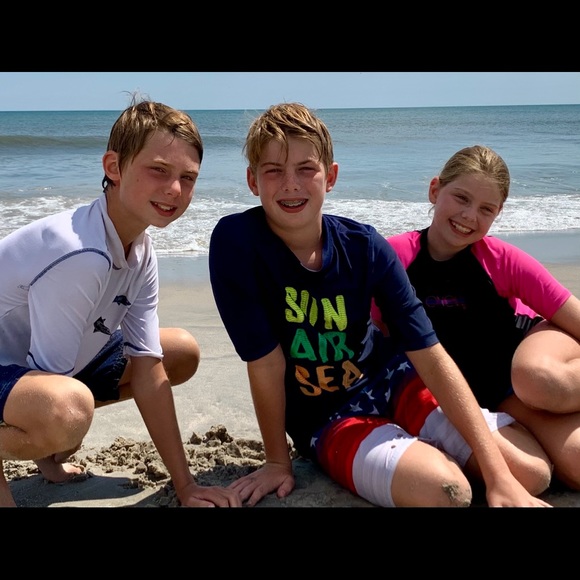 Meet your Posher, Joanna - Picture 1 of 1